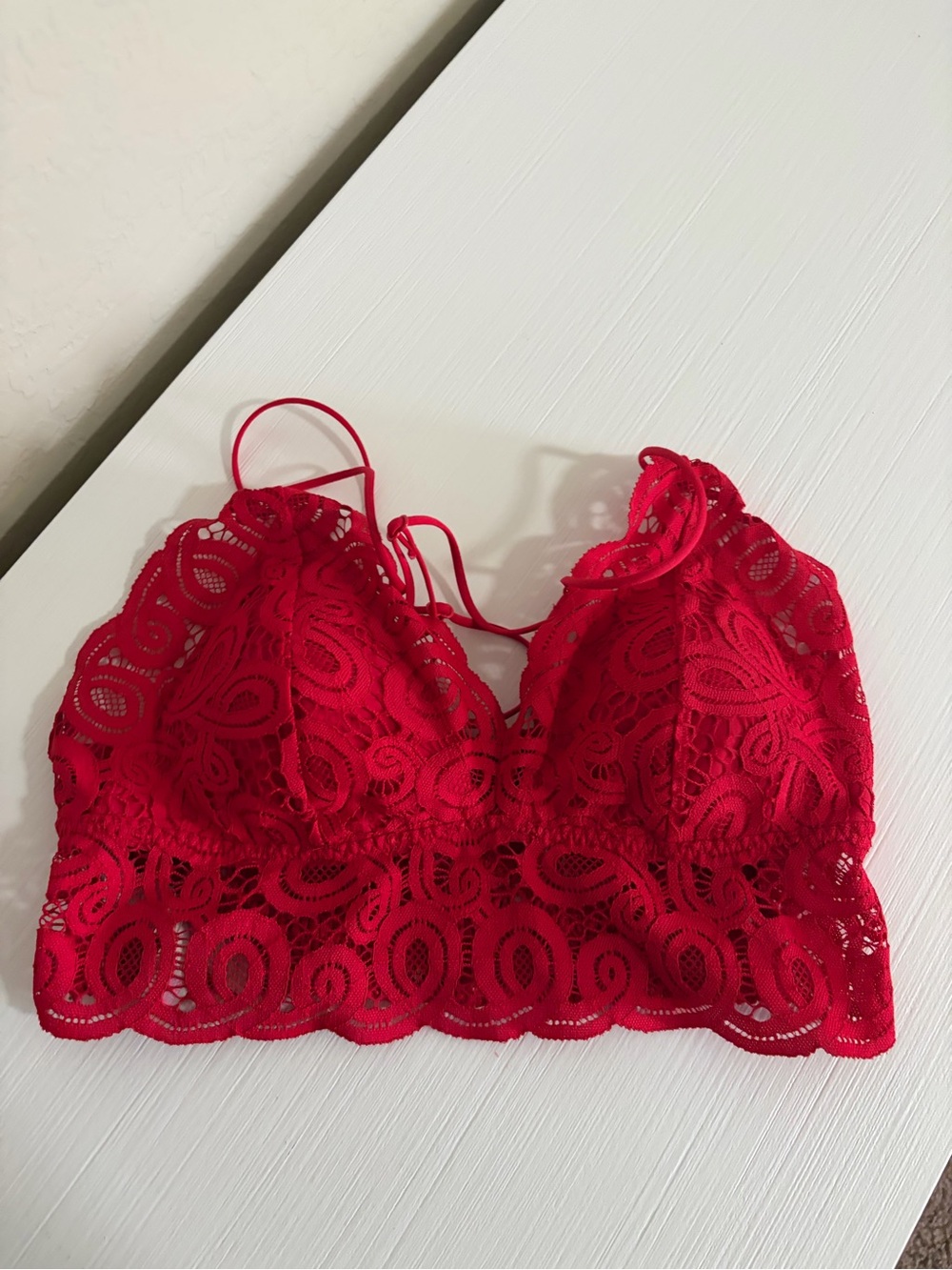 💋💄PINK Victoria's Secret Red Lace Bralette 💄💋